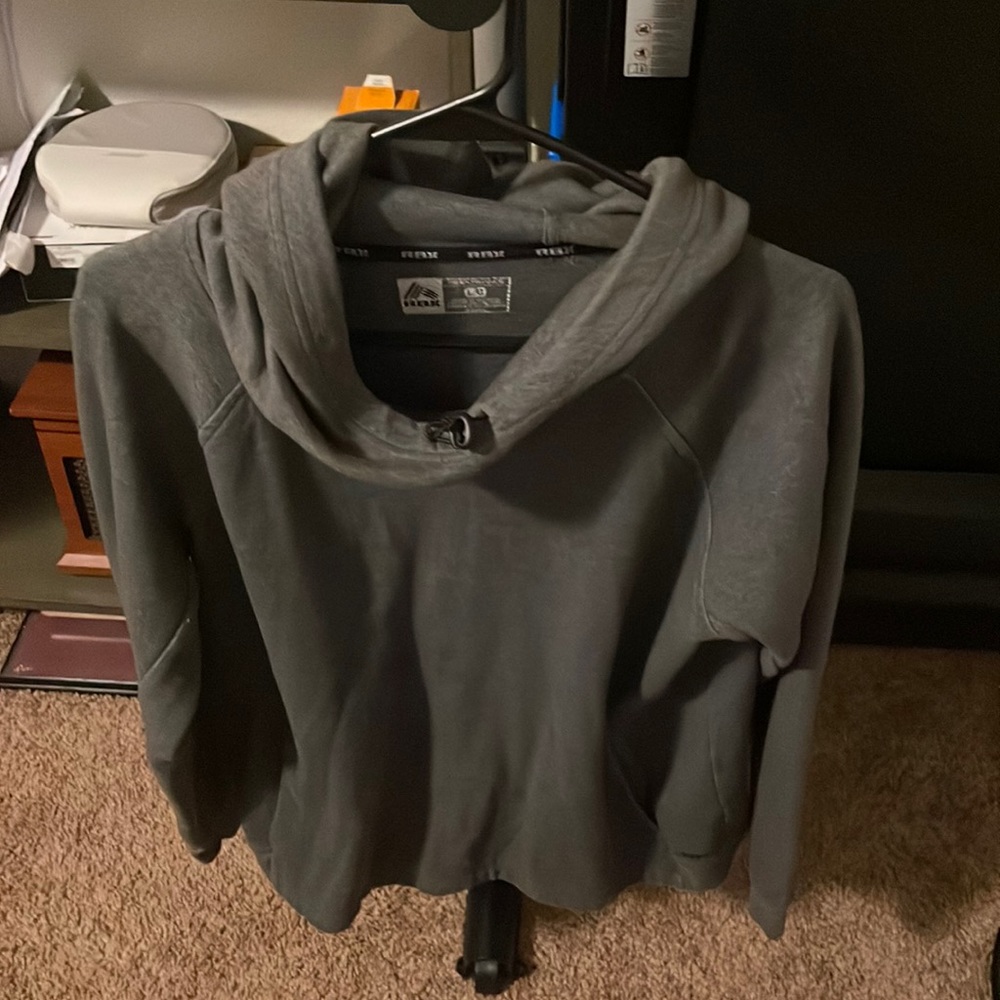 Boys gray Reebok hoodie sz.large